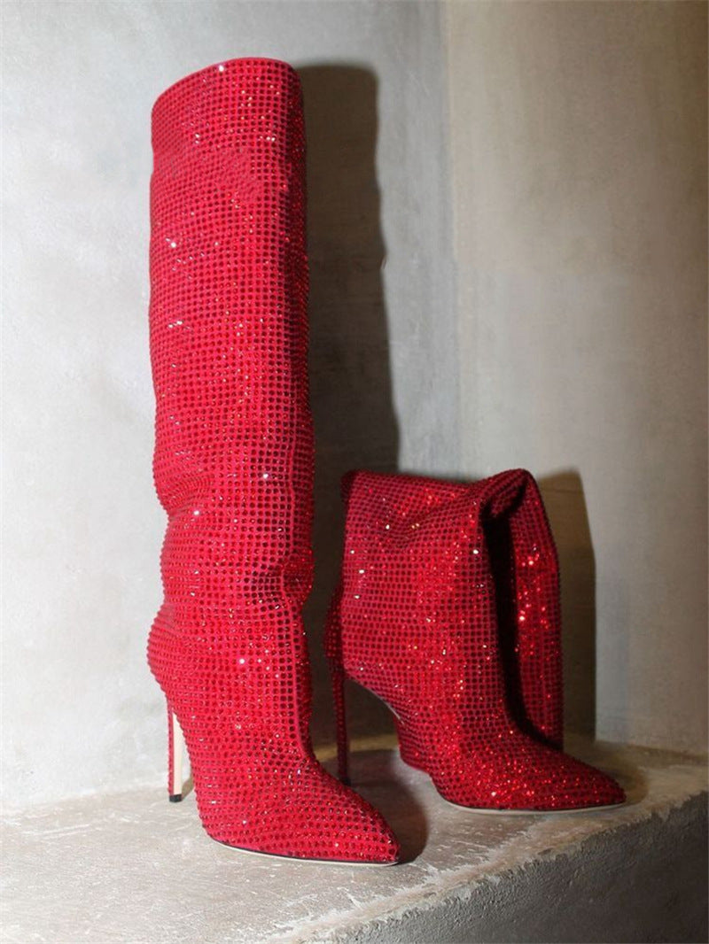 European and American fashion catwalks, star-studded high heels, rhinestone pointed toe knee-high boots.