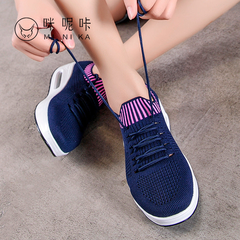 Air cushion thick-soled rocking shoes women's mesh breathable leisure sports flying woven travel shoes