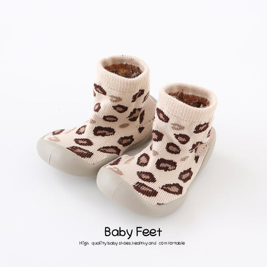 Korean version of the autumn and winter models of leopard children's soft bottom indoor shoes breathable non-slip socks shoes