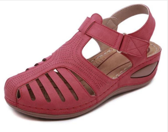 European and American retro female sandals car line hole shoes slip large size round head wedges comfortable sandals