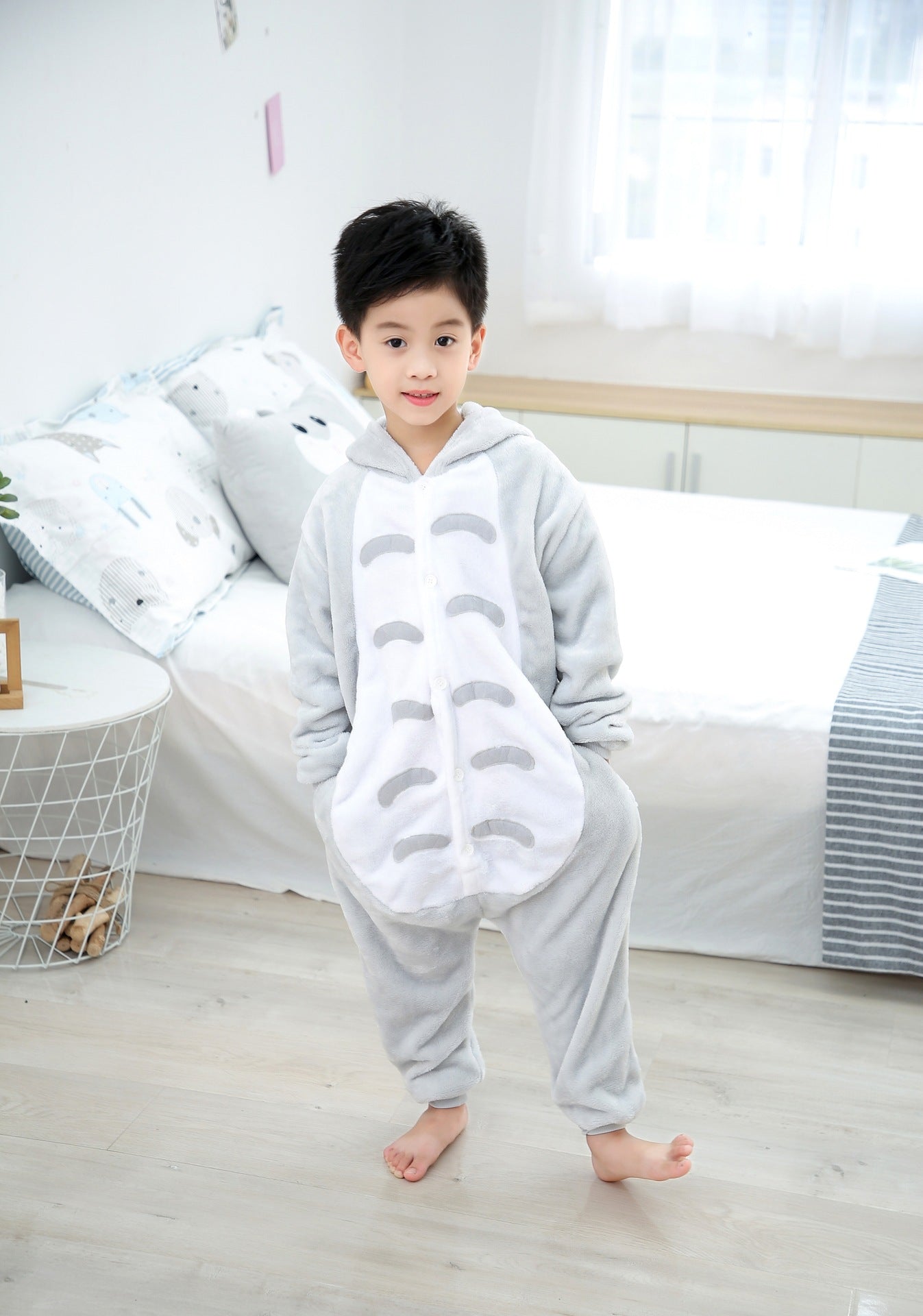 Cartoon one-piece pajamas children's toilet gray cat flannel show pajamas casual home furnishing