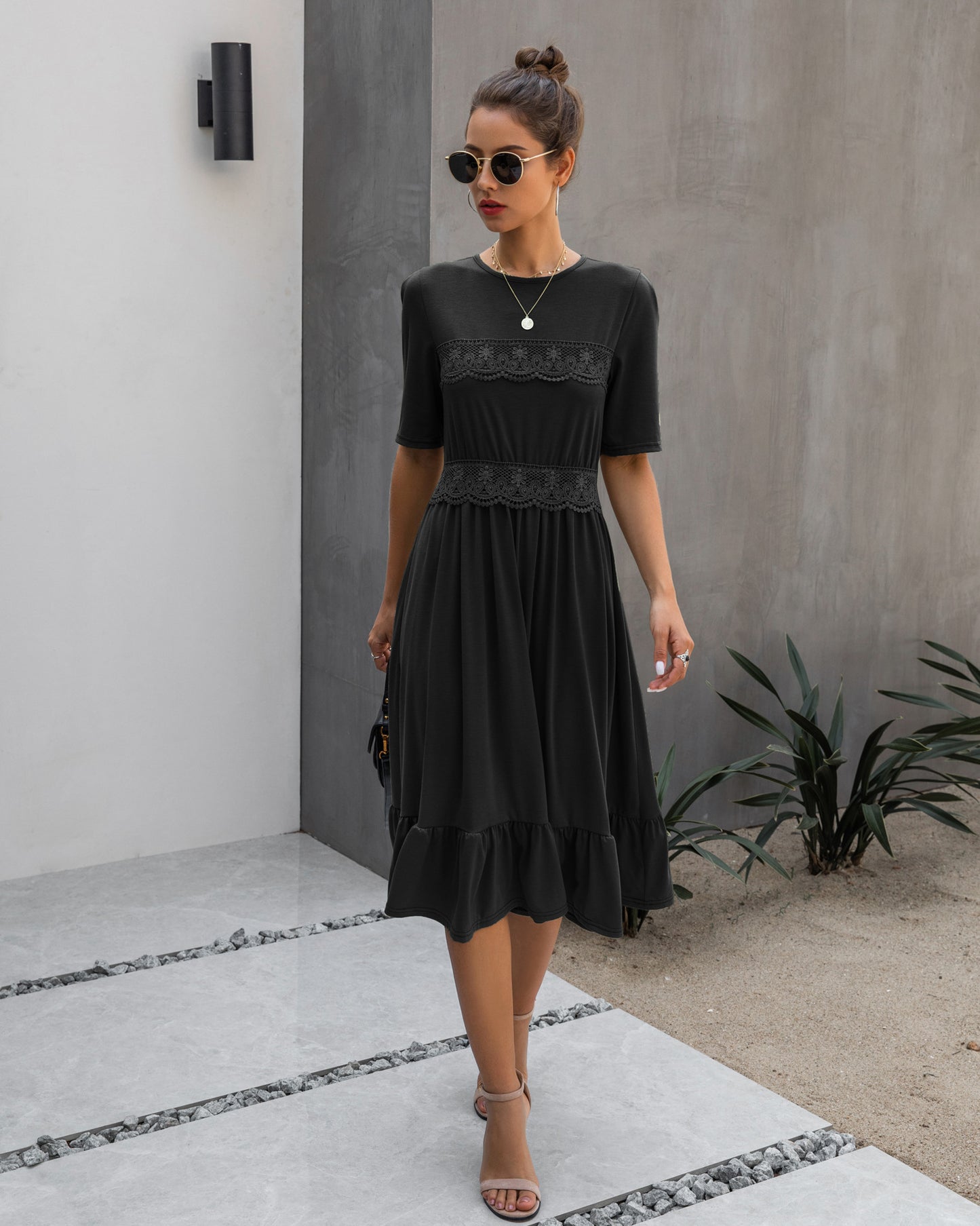 European and American hot sale fashion stitching lace round neck slim female dress