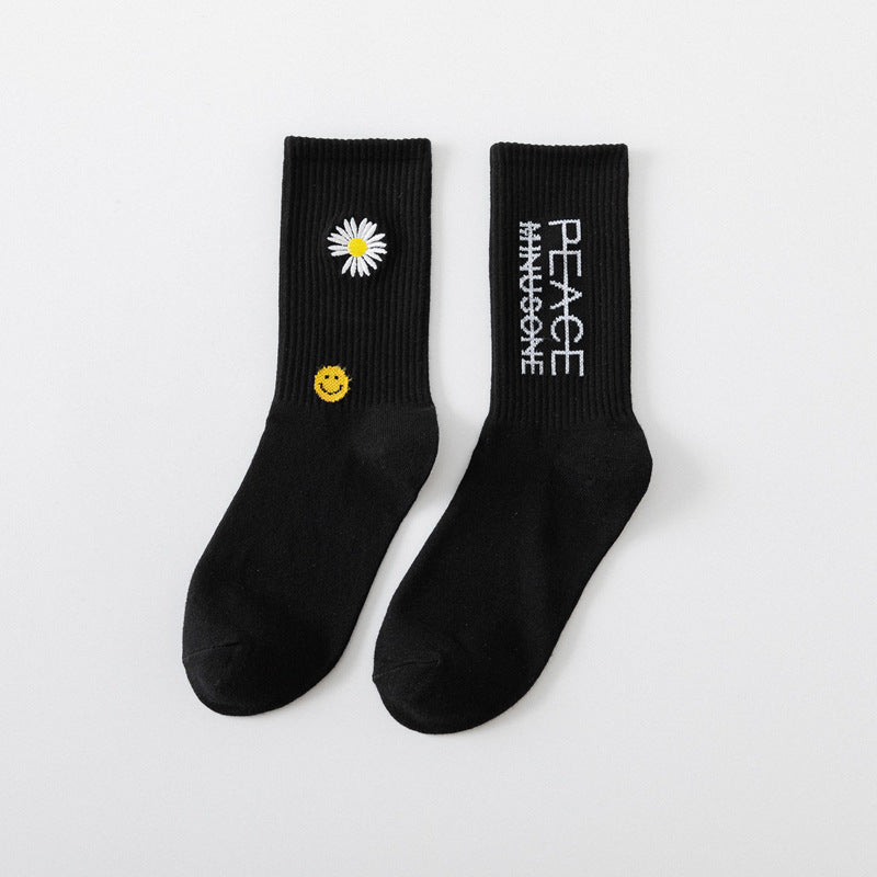 New socks women's socks INS tide socks lovers street GD small daisy flower peace in tube socks men