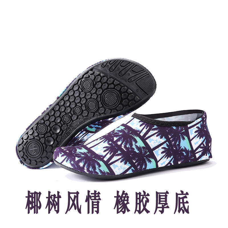 Beach shoes men and women diving  wading upstream swimming shoes soft non-slip shoes