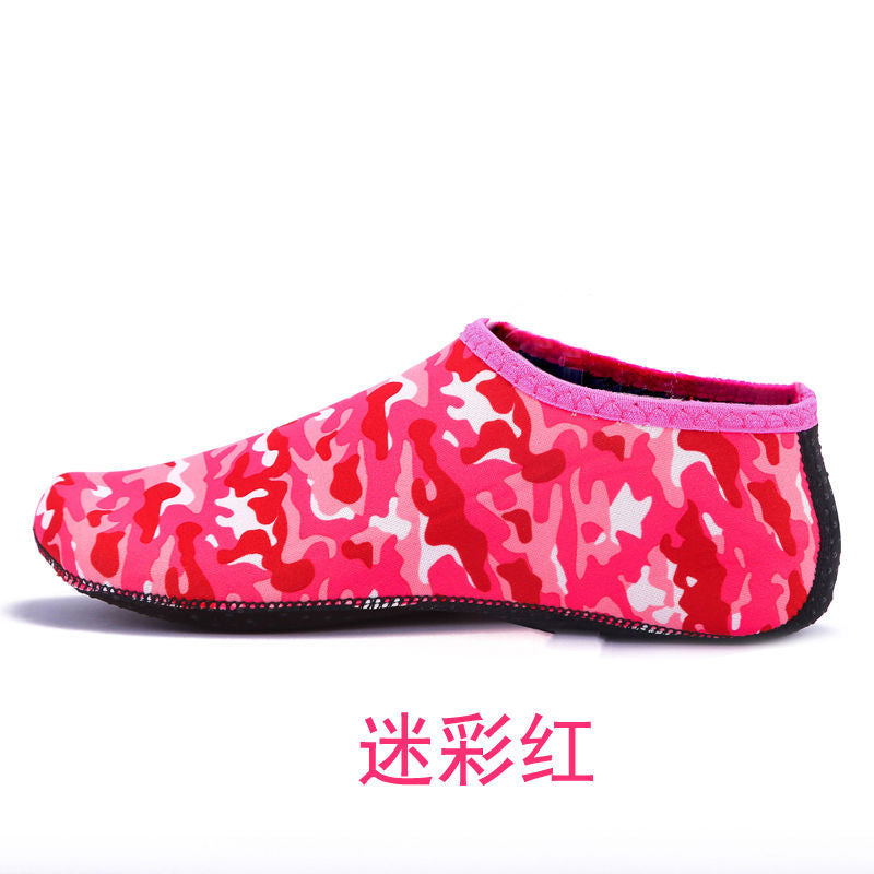 Beach shoes men and women diving  wading upstream swimming shoes soft non-slip shoes