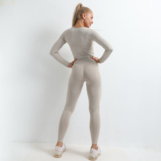 New seamless knitted hip yoga suit sports fitness suit long sleeve suit