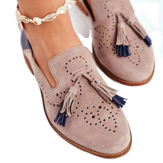 New single shoes female round head broch hollow tassel single shoes breathable leather shoes