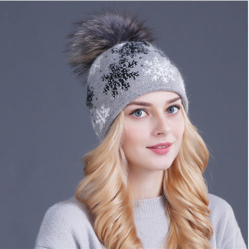 Wool rabbit fur blended hat Christmas snowflake hedging real 15CM raccoon fur ball hat knitted hat women