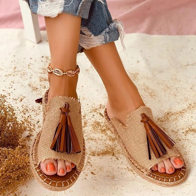 Women's sandals Beautiful Tassels Shoes for Women Gladiator Flat Sandals Female Slides Mules