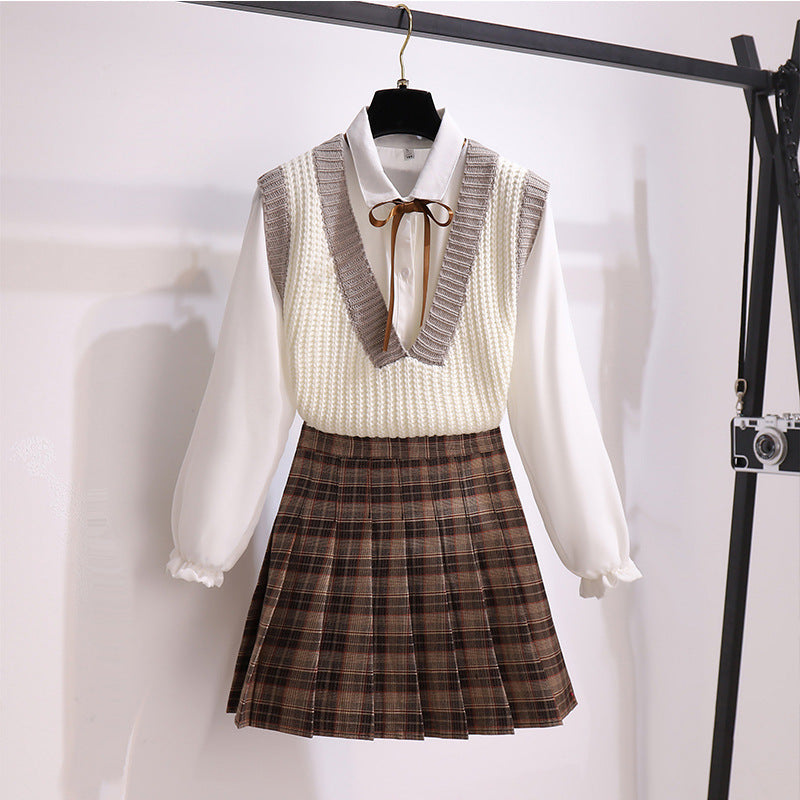 College style new Korean version loose and casual three-piece A-line umbrella skirt plaid skirt