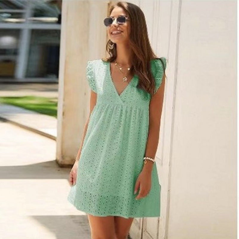 European and American V-neck short-sleeved lace dress