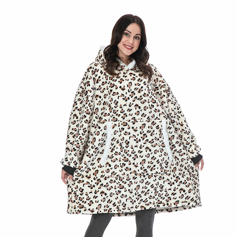 Cross-border Christmas fawn zebra leopard print hooded pullover sweater pajamas printed flannel nightgown female TV lazy blanket