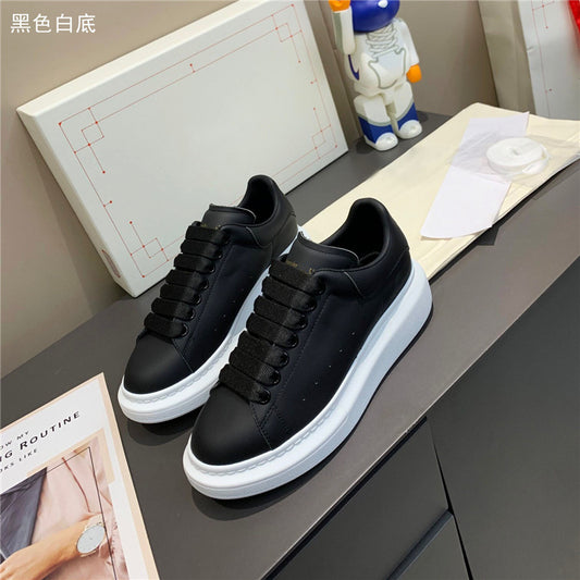 New small white shoes, leather thick-soled inner increase, platform bottom, wild couple casual shoes