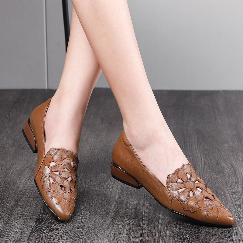 Soft leather soft surface hollow embroidered shoes women's new low-heeled women's shoes breathable work women's sandals