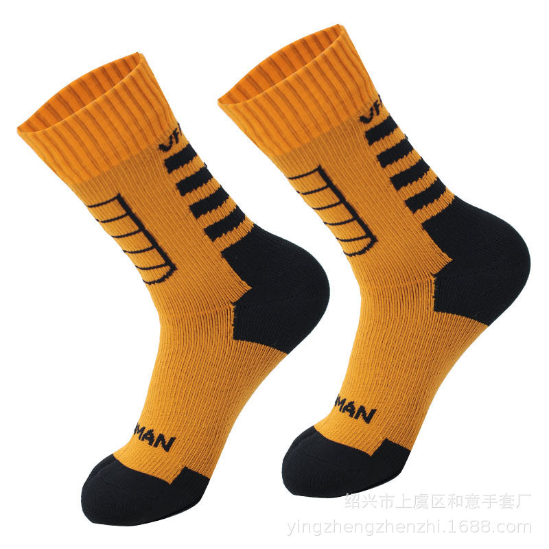 Outdoor skiing wading sports warm breathable waterproof socks adventure mountaineering cycling mid-tube waterproof sports socks