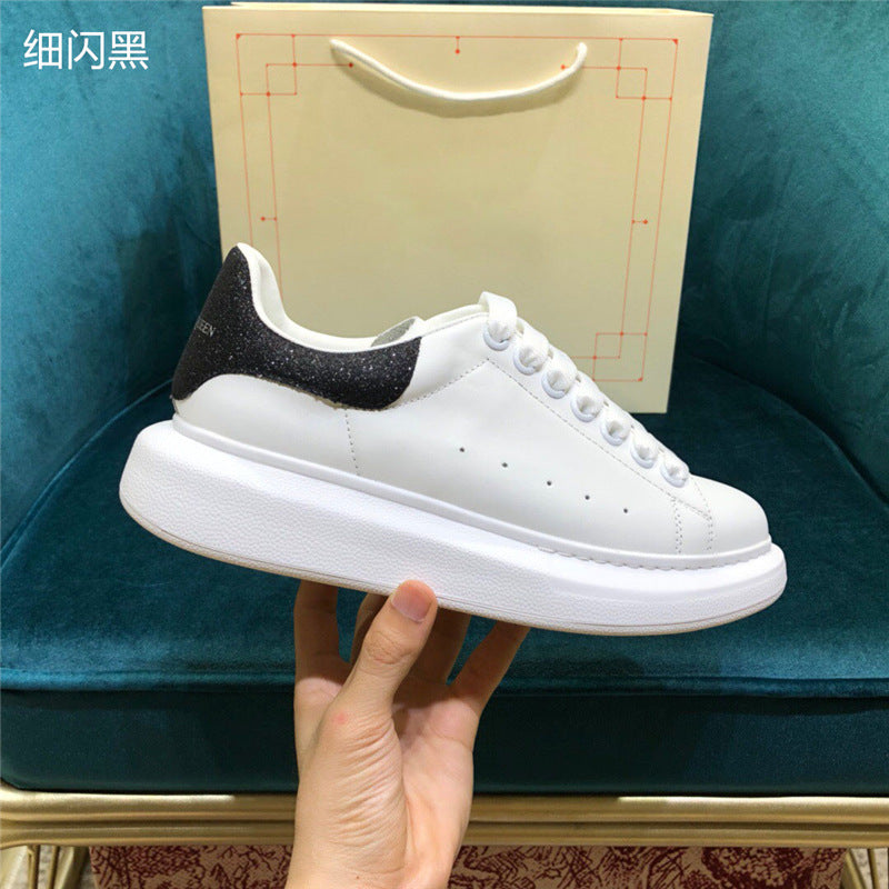 New small white shoes, leather thick-soled inner increase, platform bottom, wild couple casual shoes