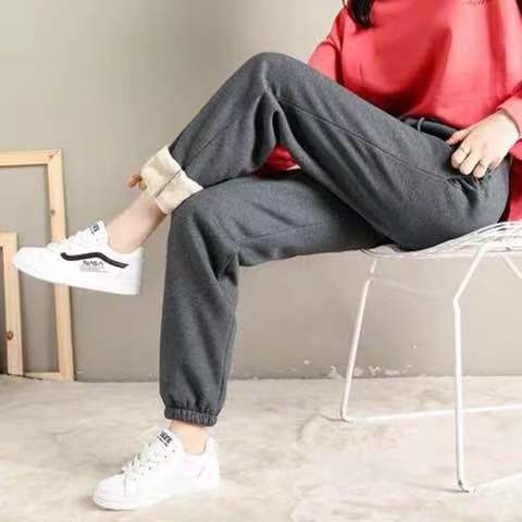 Plus velvet thickened warm sports imitation lamb velvet pants ladies students Korean version of harem pants