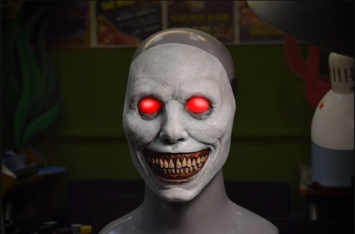 New Halloween Horror Mask COS Exorcist Smile White Face White Eyes Demon Mask