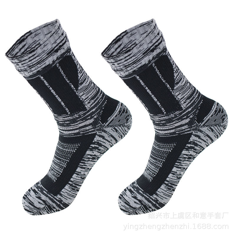 Outdoor skiing wading sports warm breathable waterproof socks adventure mountaineering cycling mid-tube waterproof sports socks