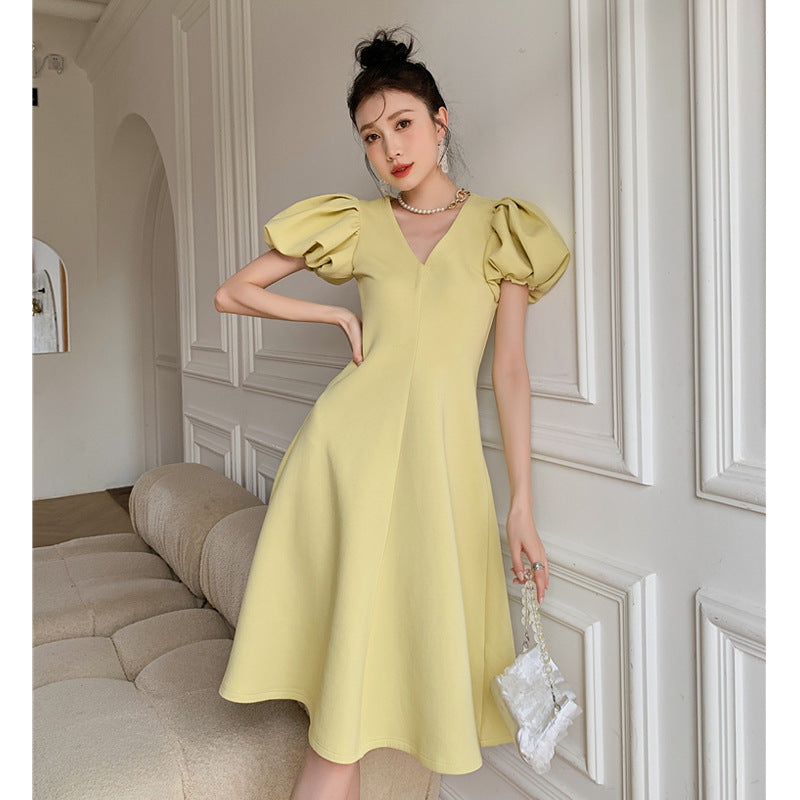 new light yellow V-neck dress women's mid-length puff sleeves French waist A-line skirt