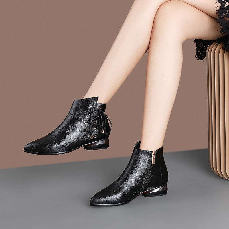 British short boots women's low-heeled flat Martin boots fleece short boots side zipper casual and nude pointed boots